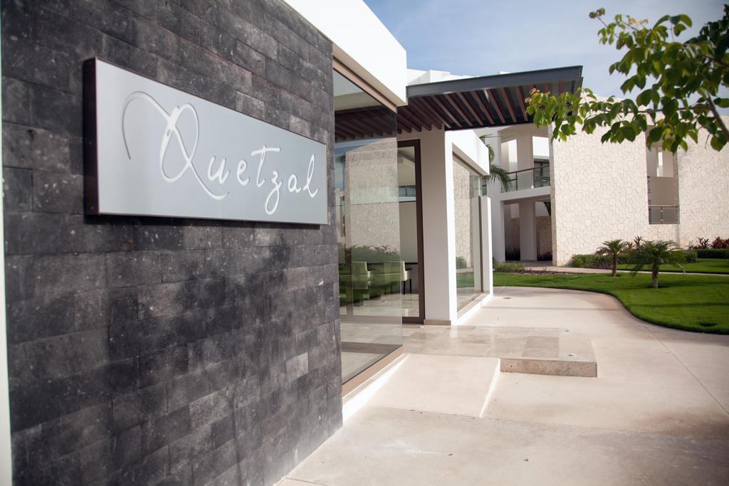 Bahia Principe Vacation Rentals - Quetzal - One-Bedroom Apartments Chacalal Room photo