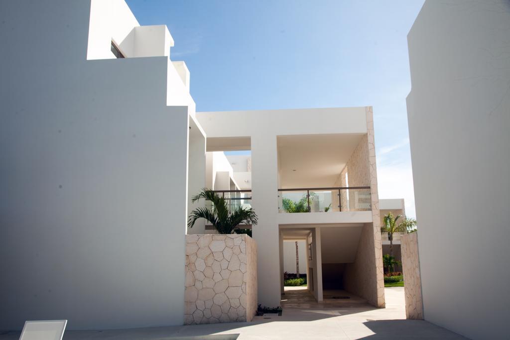 Bahia Principe Vacation Rentals - Quetzal - One-Bedroom Apartments Chacalal Room photo